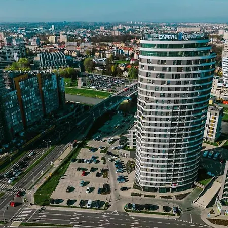 Апартаменти Capital Towers Grand *