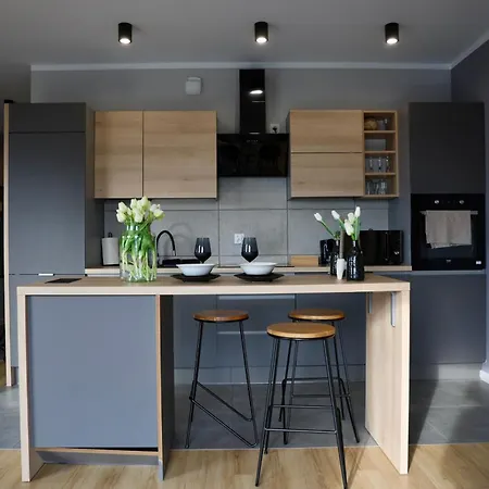 Capital Towers Grand *