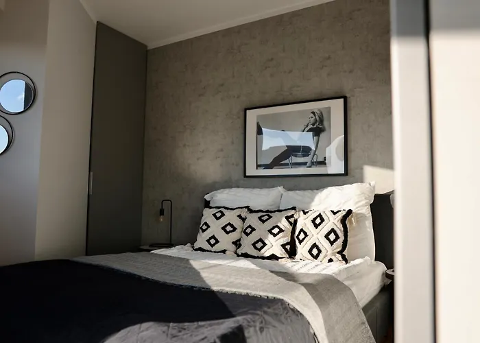 Capital Towers Grand *